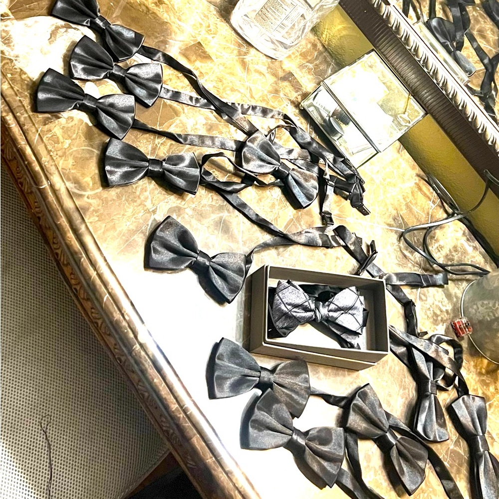 Jos.A. Bank Classic Black Plaid Bow Tie + 11 more! BOW TIE LOT 20s Wedding